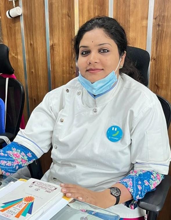 Dr. Pooja Soni (BDS - Dental Surgeon)